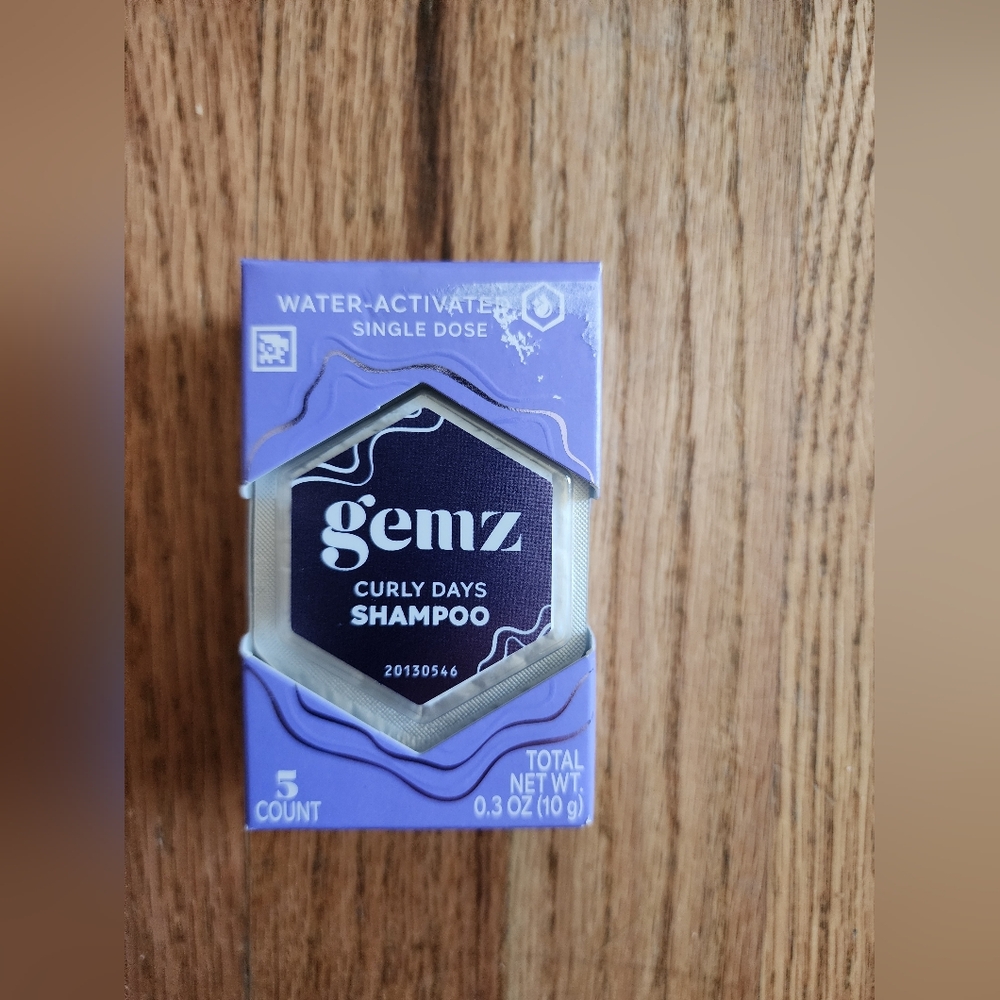 Curly Days Shampoo Single-Dose Pack - Purple